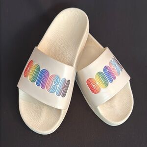 COACH SLIDES